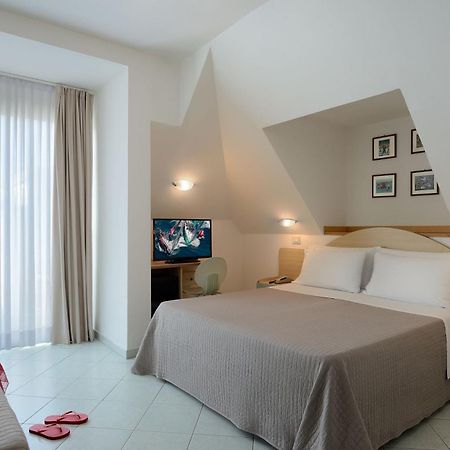 Hotel Romagna Cattolica Esterno foto