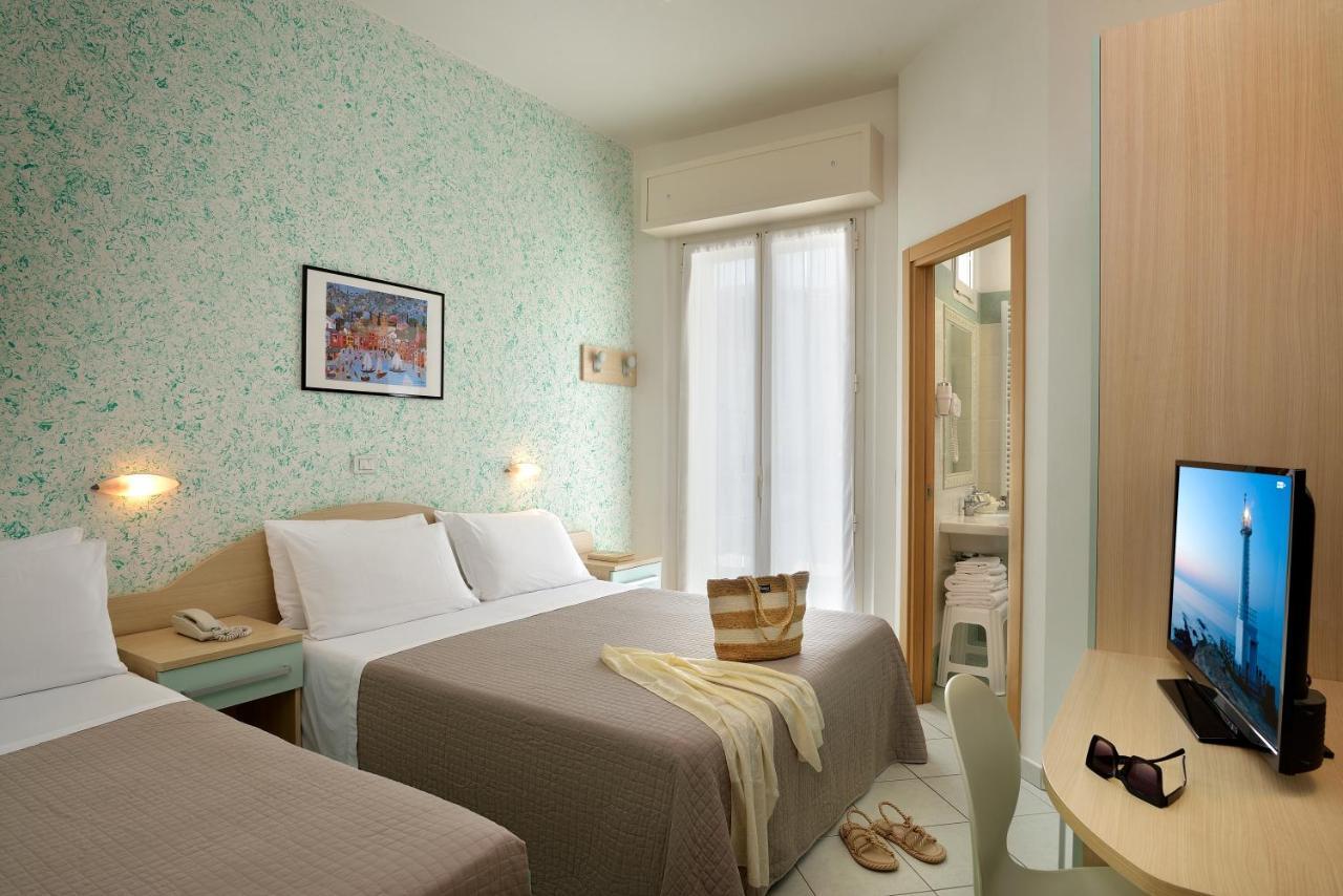 Hotel Romagna Cattolica Esterno foto
