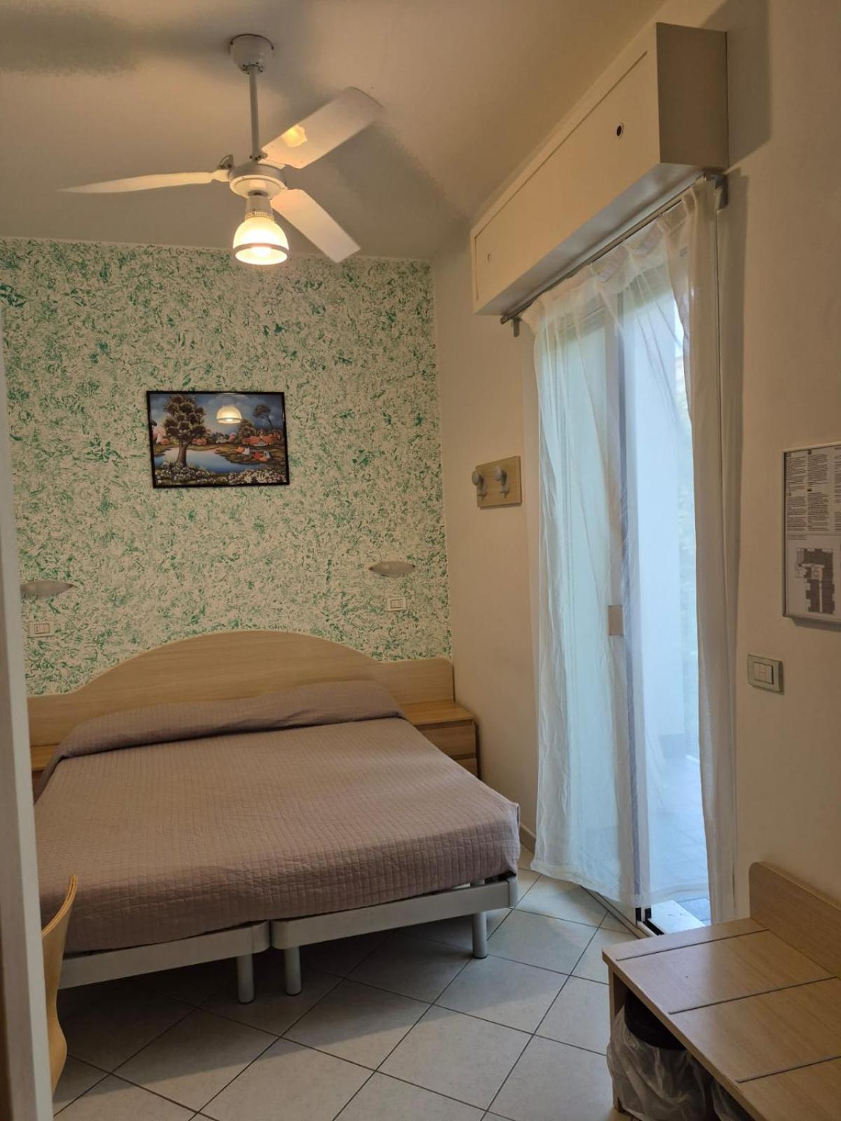 Hotel Romagna Cattolica Esterno foto
